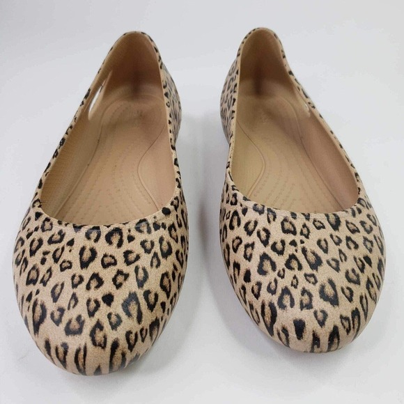 Crocs Women's Tan Brown Slip On Leopard Animal Print Kadee Ballet Flats Size 7 - Picture 1 of 7
